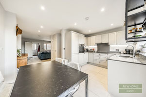 Photo 17- click for photo gallery